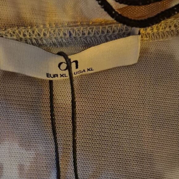 New!⭐️ Oh Chic Brown Cow Patterned Women's Top Sz Large - Picture 10 of 13